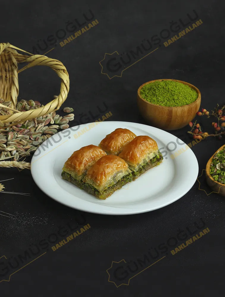 Fıstıklı Baklava