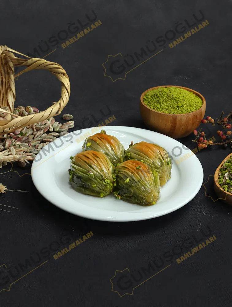 Midye Baklava